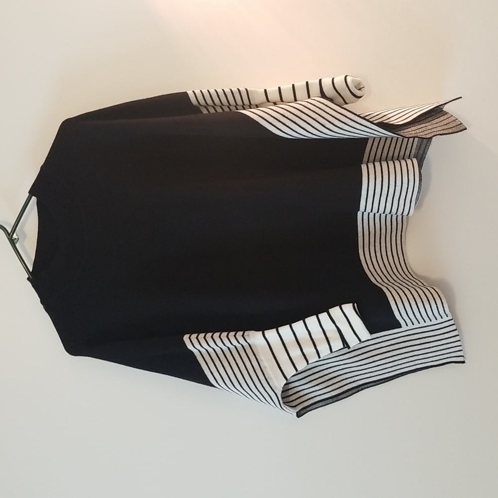 Cross Tree Lane Black and White Sweater